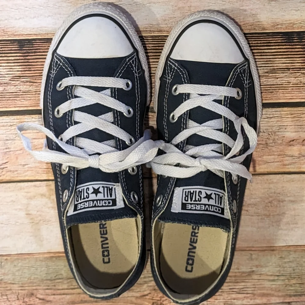 Converse All Stars - Navy Blue , size 3